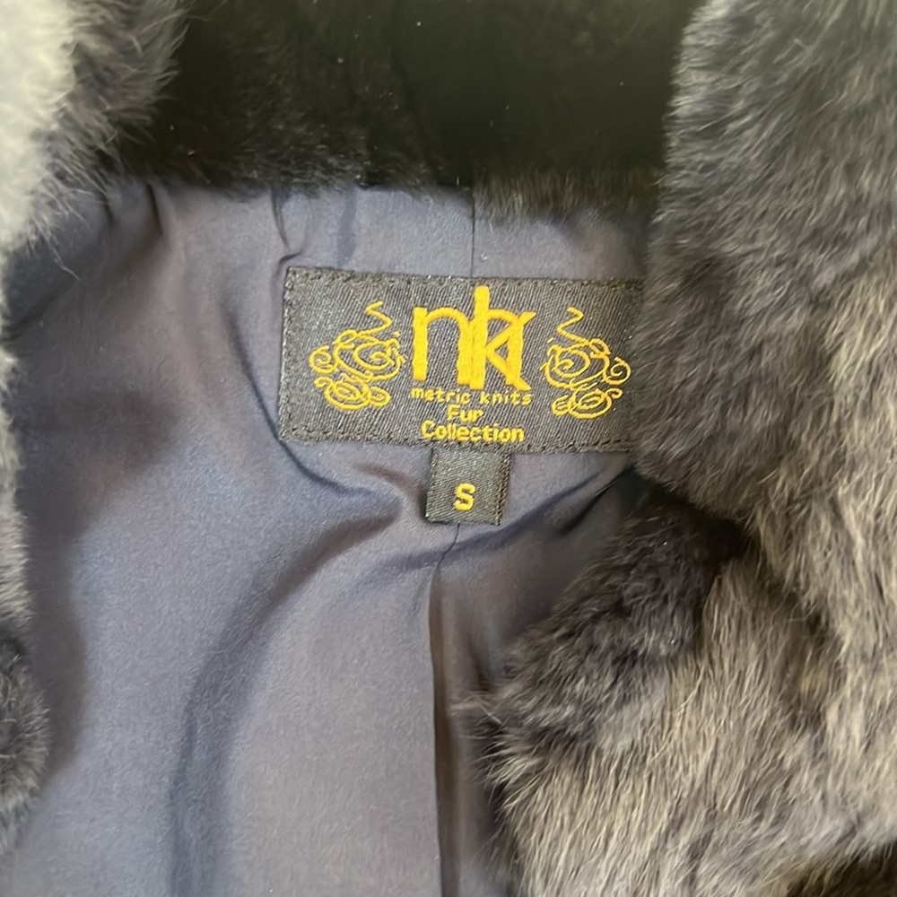 NKN Rabbit Fur Vest Size Small - Picture 3 of 6